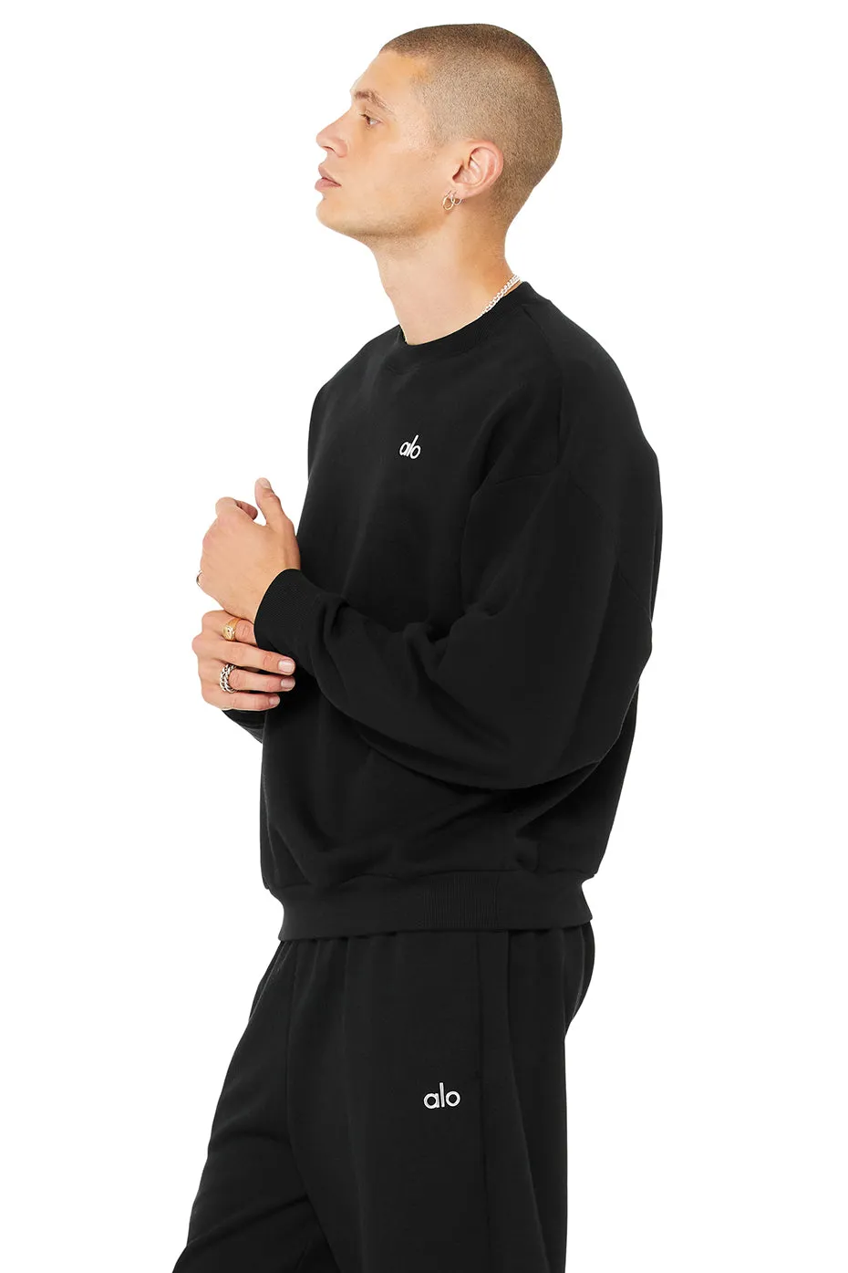 Accolade Crew Neck Pullover - Black