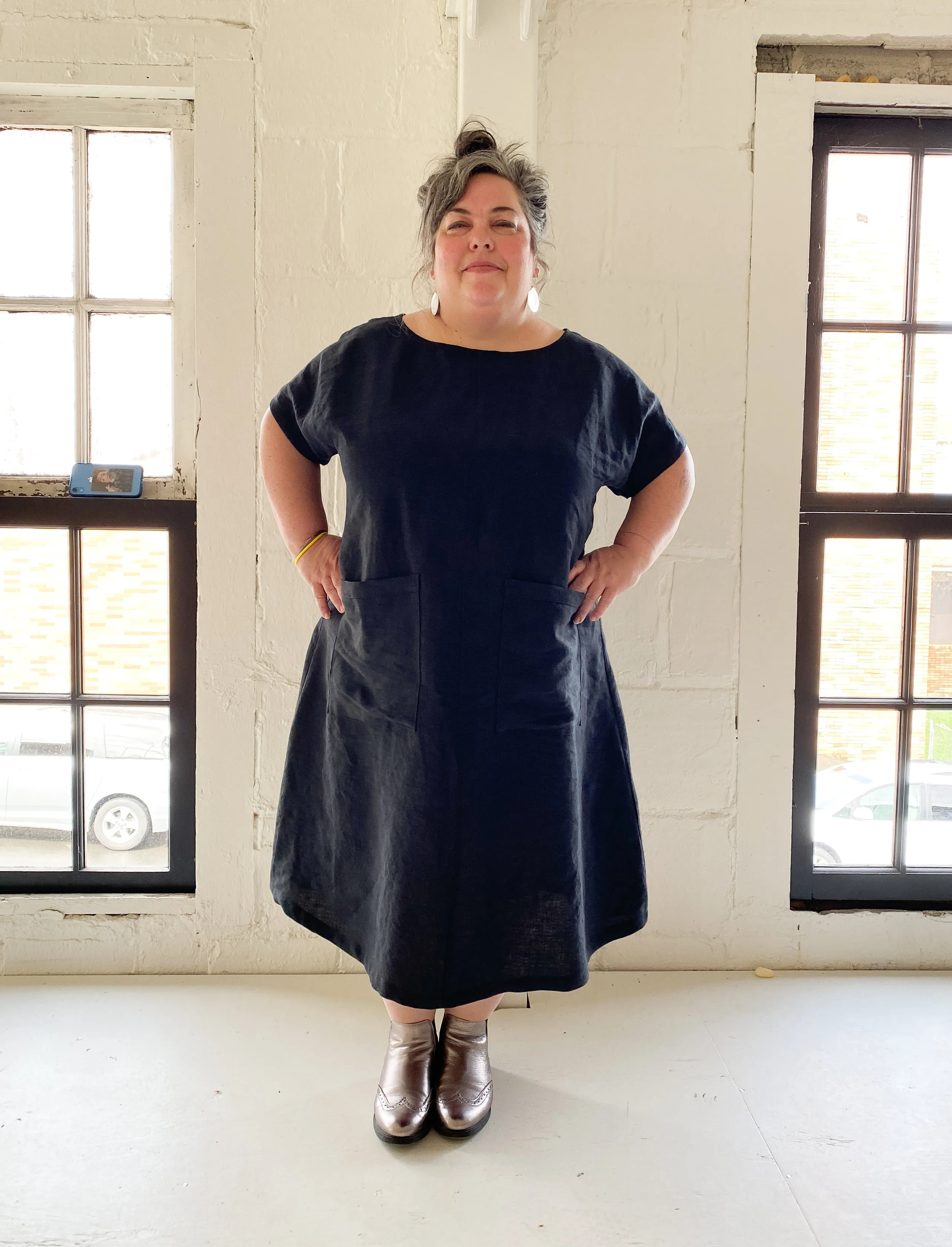 Basic Dress - Black Linen