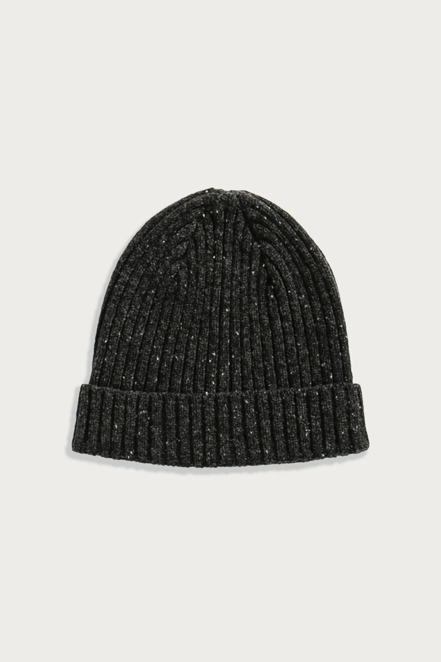 Chunky Ribbed Beanie / Black Donegal