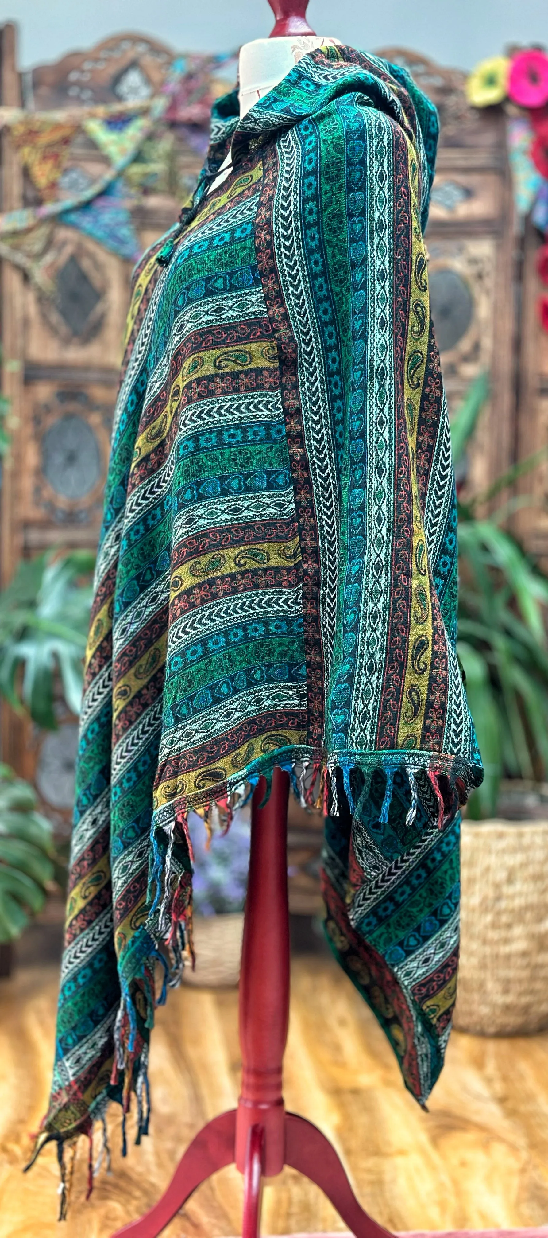 FOREST GREEN HOODED PONCHO (OF)