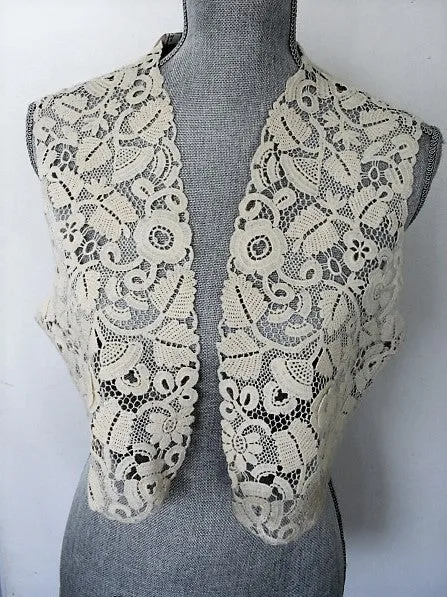 GORGEOUS Rare 20s-30s Lace Bolero, Jacket or Vest Irish Crochet Like Lace Flowers Gatsby Flapper Downton Abbey Bridal Vintage Clothing