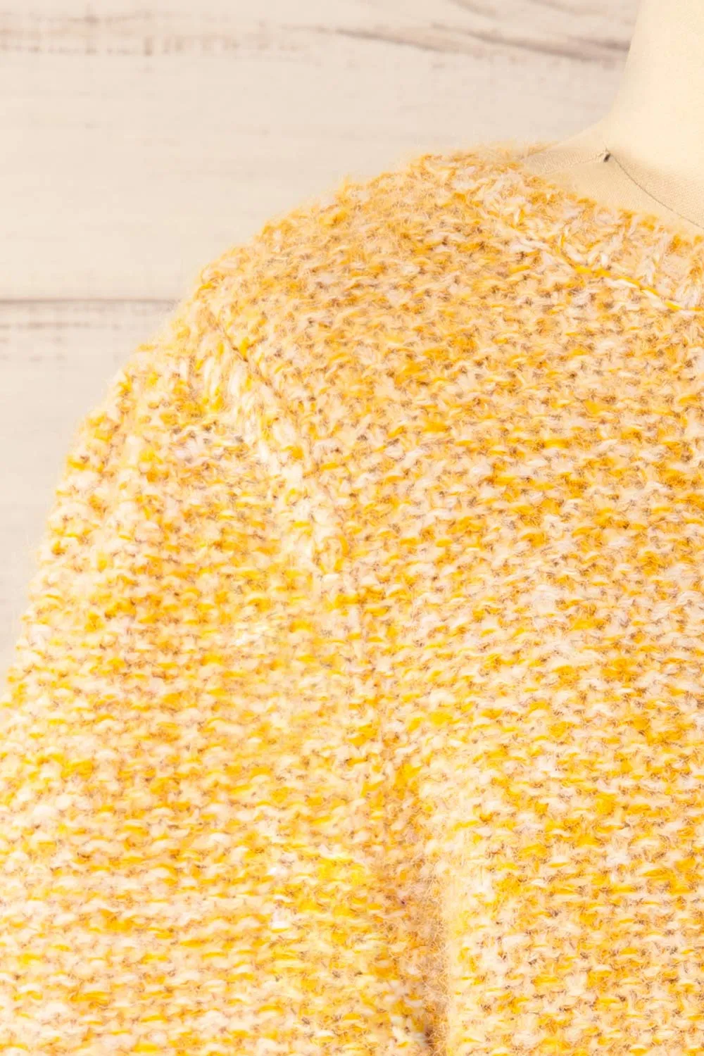 Hautmont Yellow | Round Collar Knitted Sweater