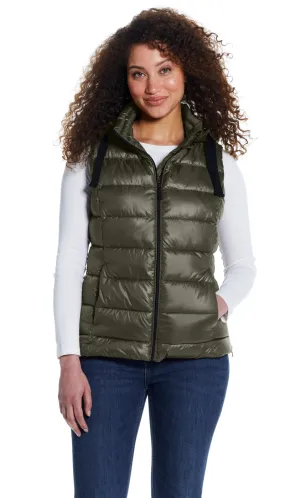 HOODED PUFFER VEST