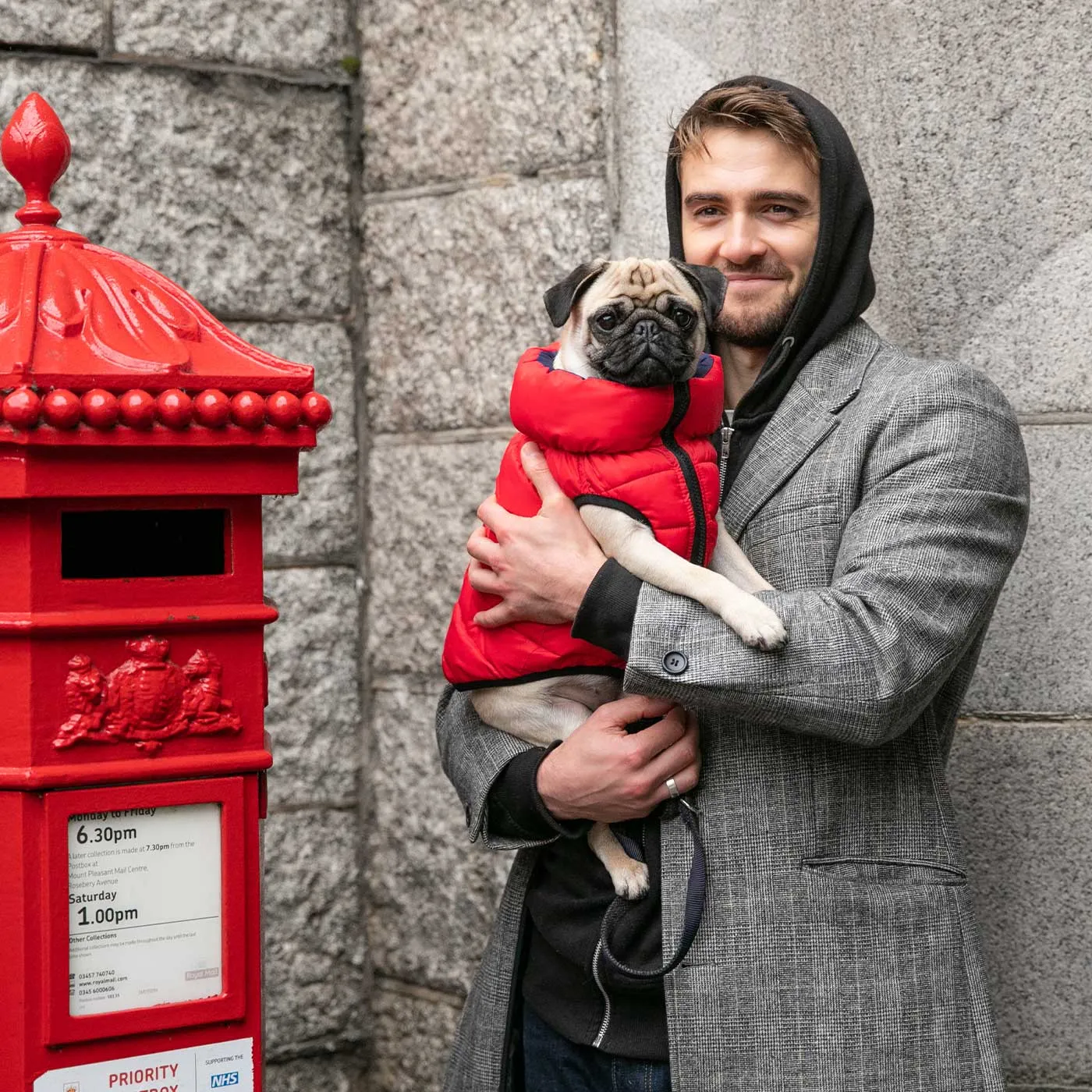 Hugo & Hudson Reversible Red & Navy Puffer Jacket