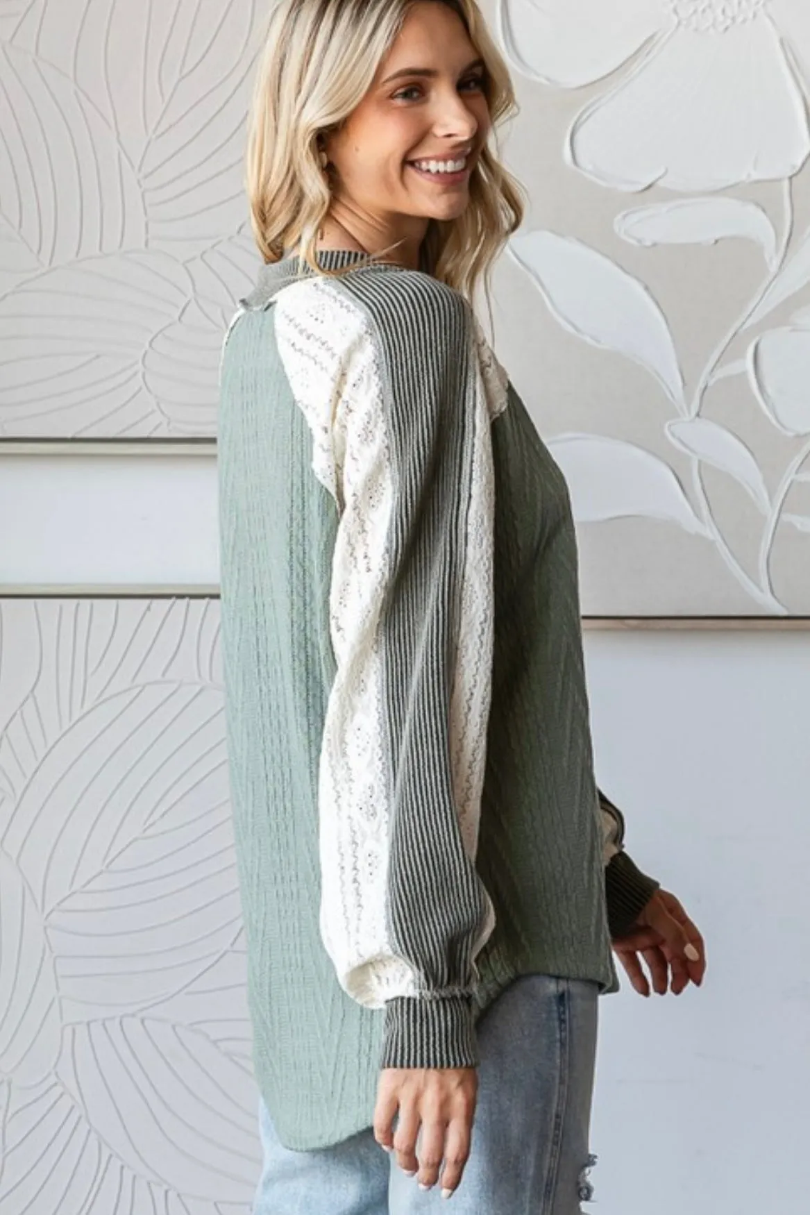 Lace & Cable Vneck Pullover