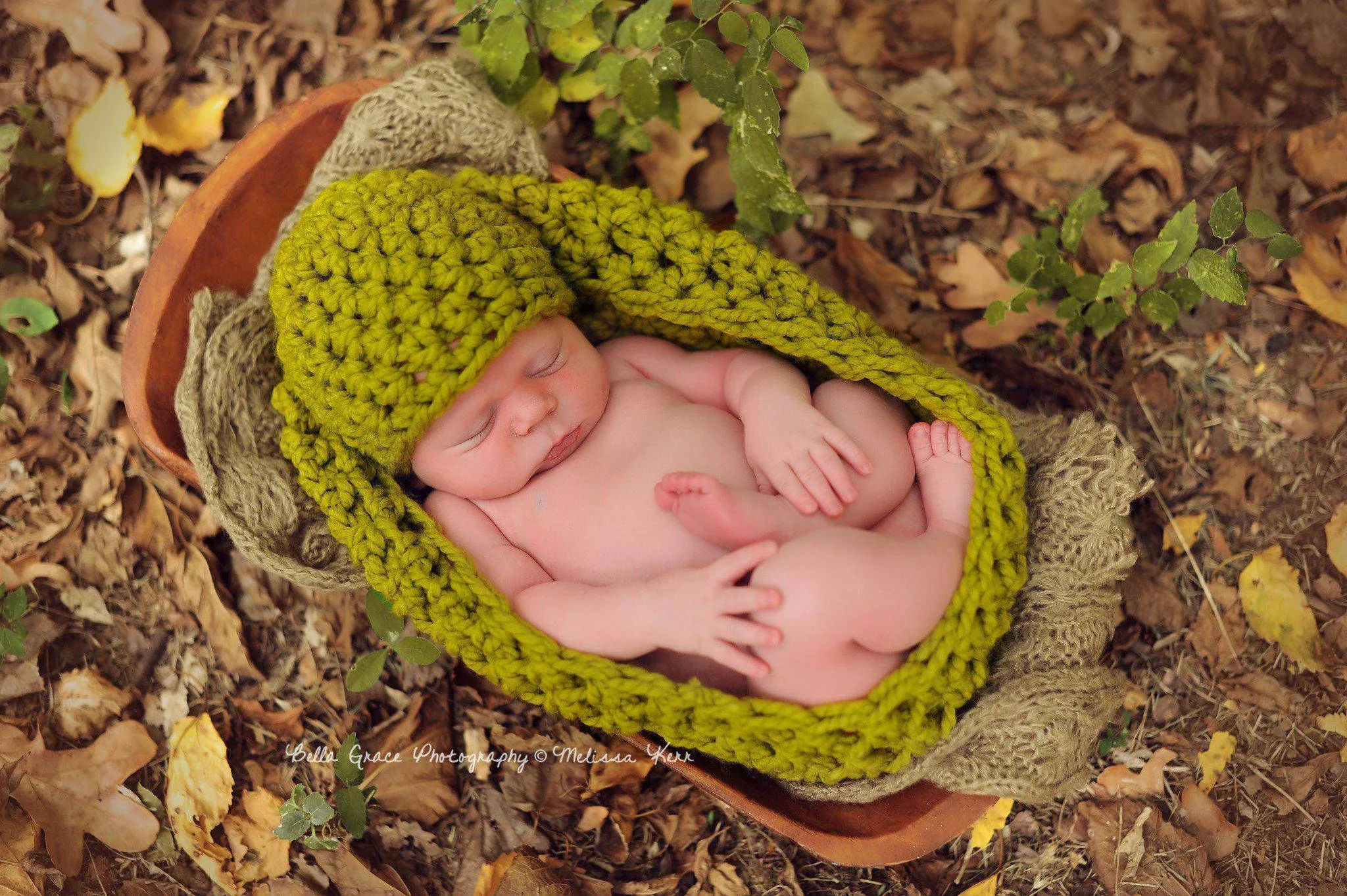 Lemongrass Green Baby Bowl And Hat Set