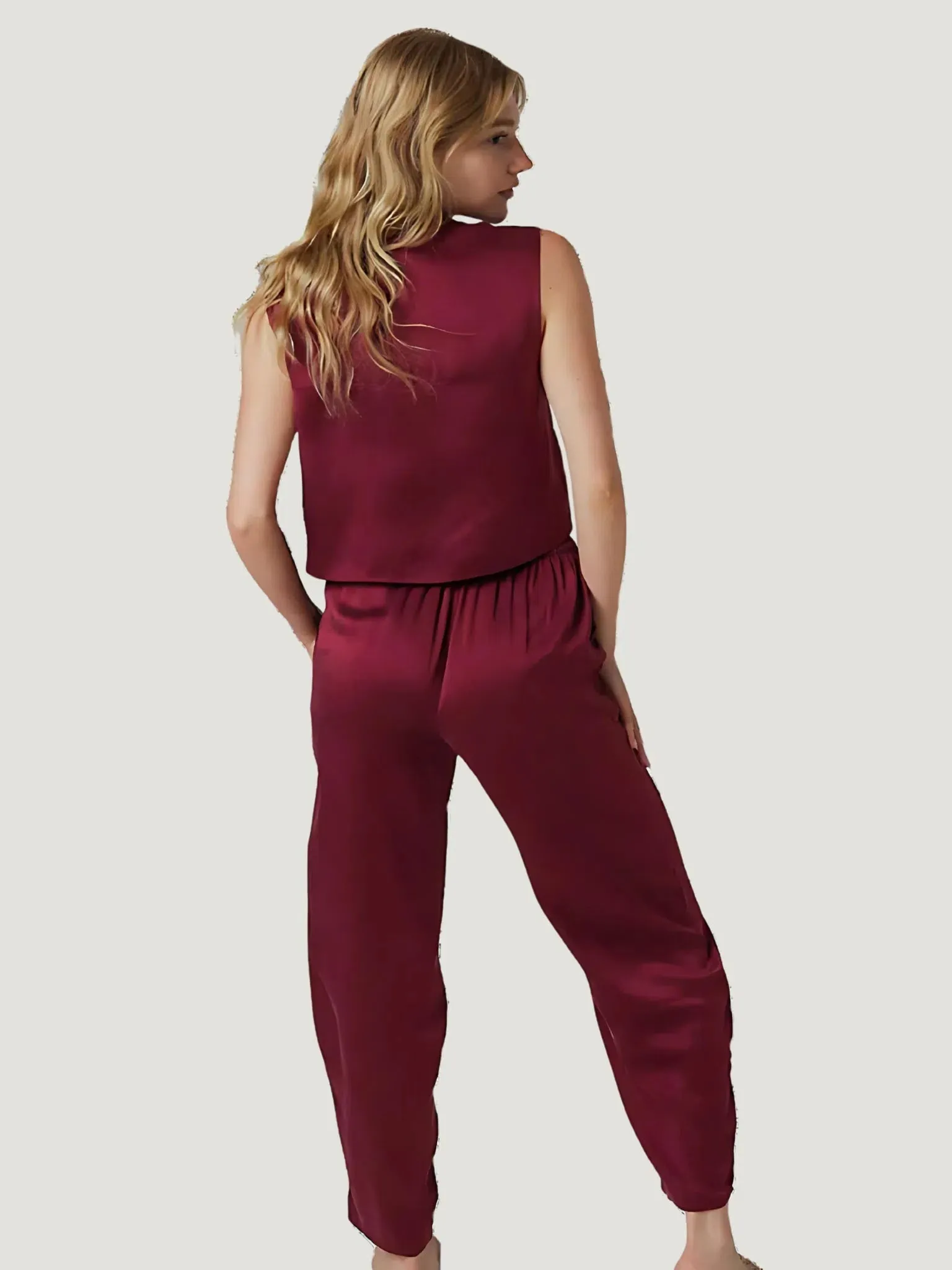 LUNYA Washable Silk Tank Shaped Pant Set