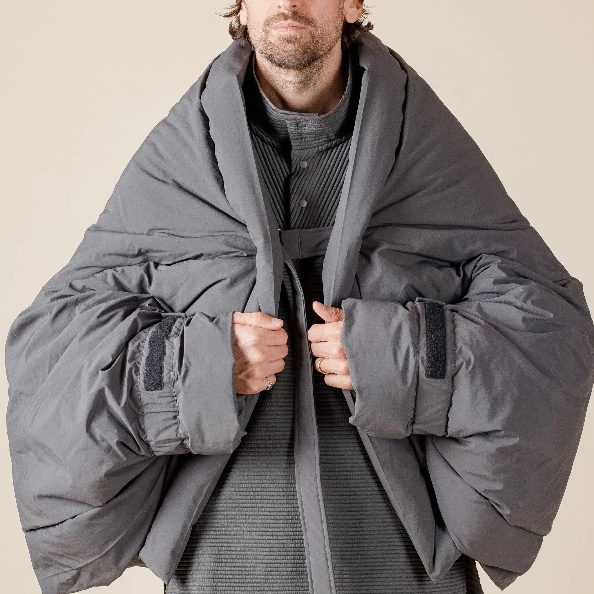 Meanswhile - Down Blanket Jacket MW-JKT23212 - Charcoal Grey