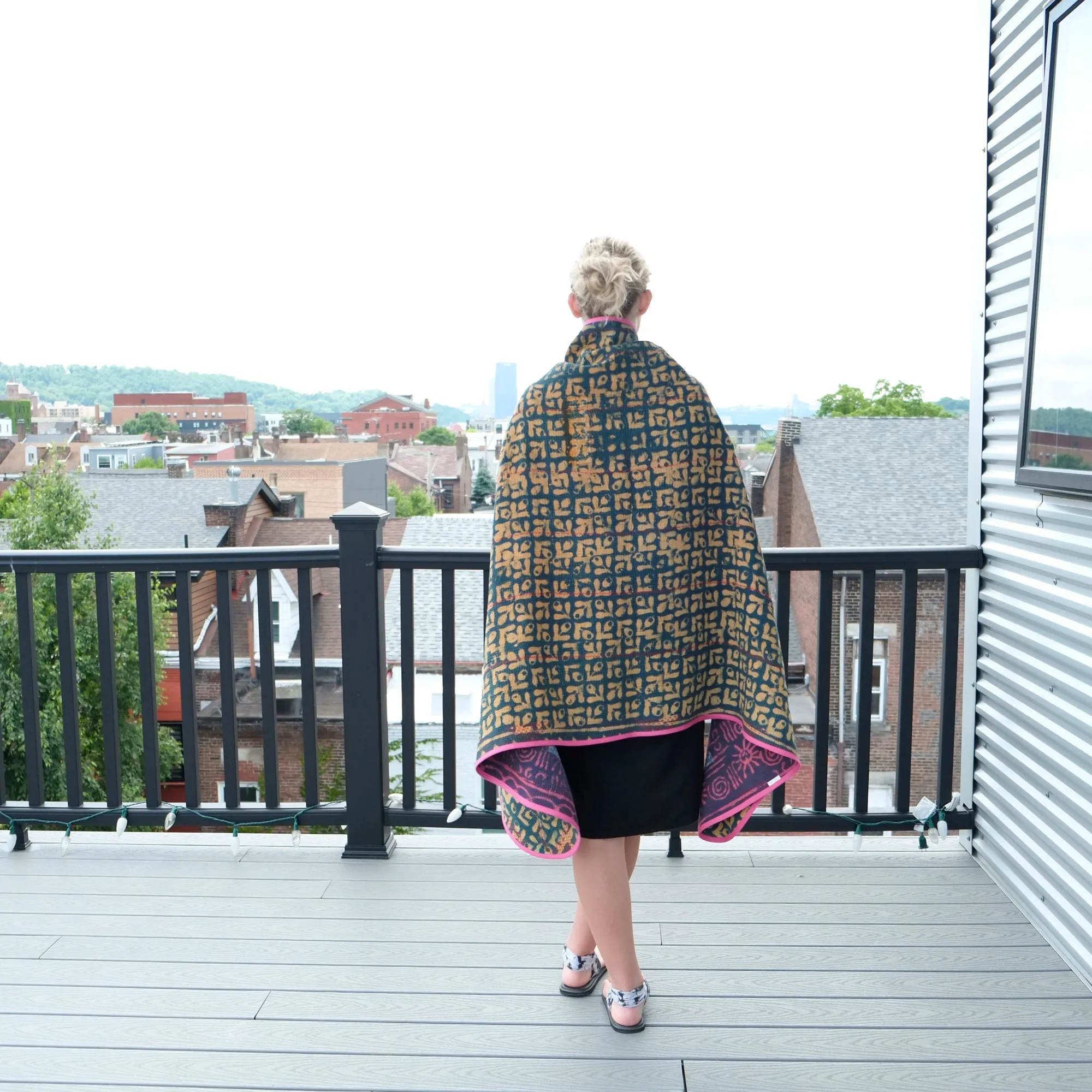 Nellie Poncho/ Blanket 011