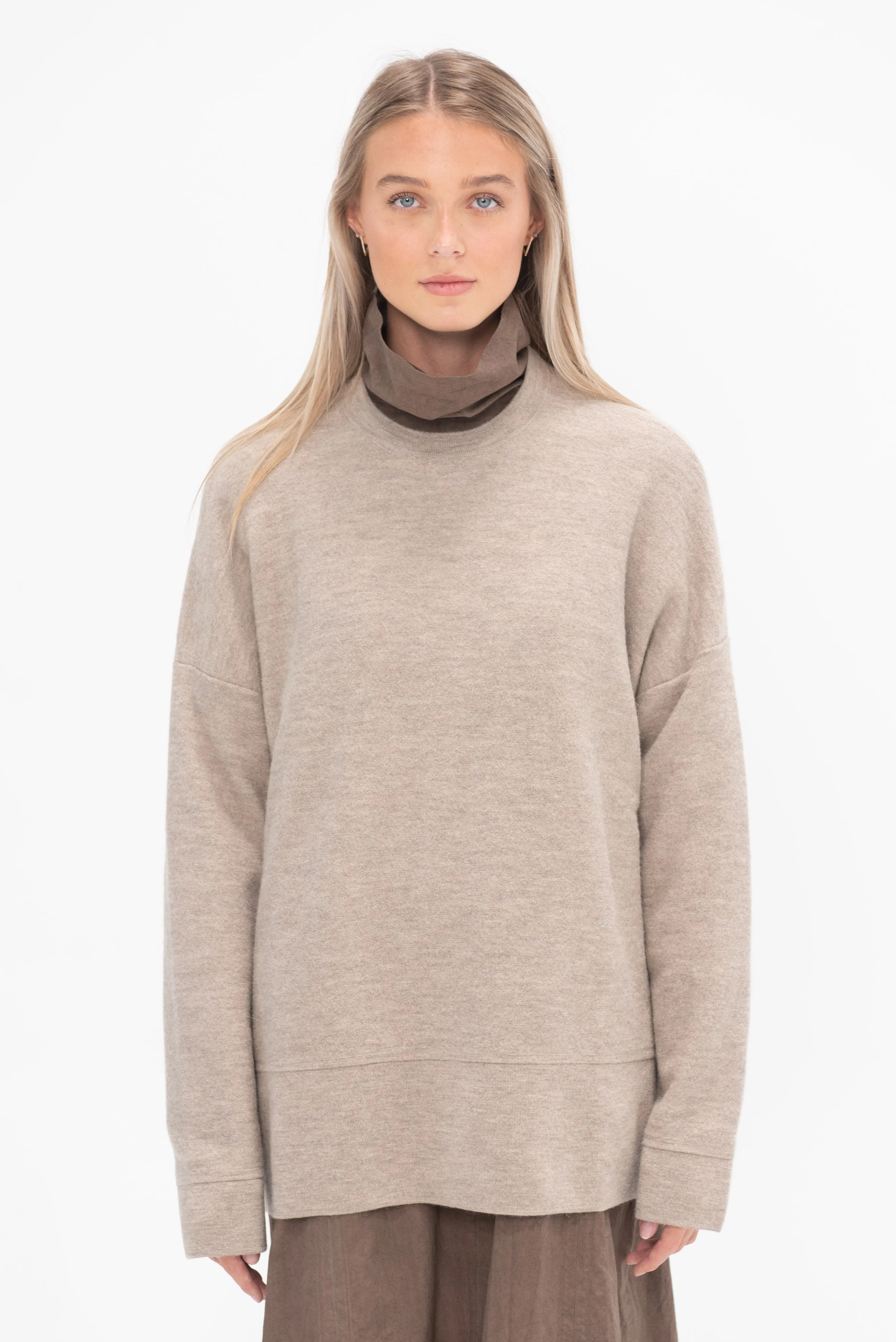 Oversized Crewneck, Dust