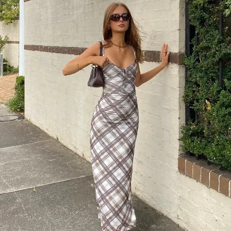 Plaid Print Maxi Dress - Fashionable and Sexy