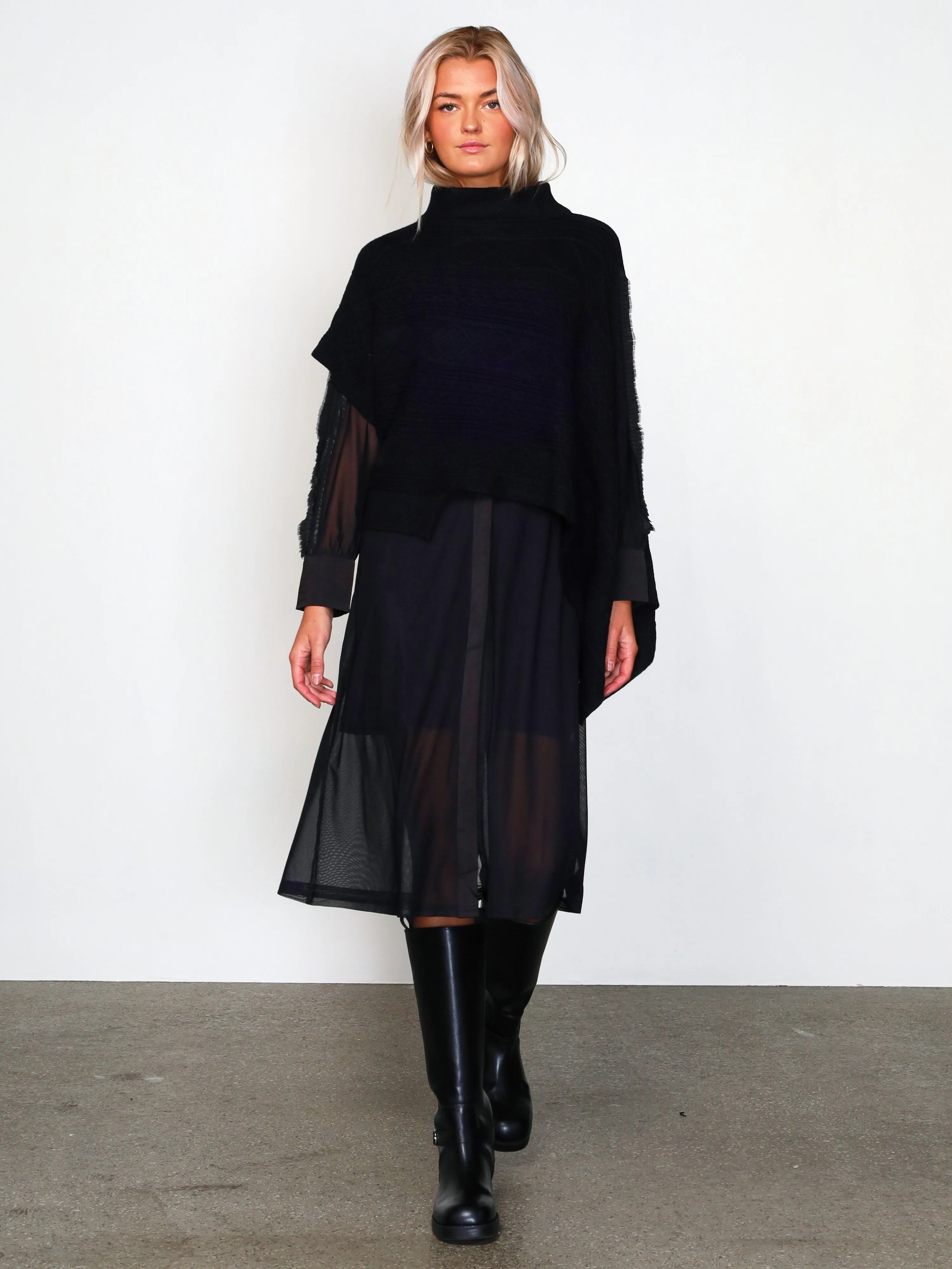 VILNA knit poncho - Black